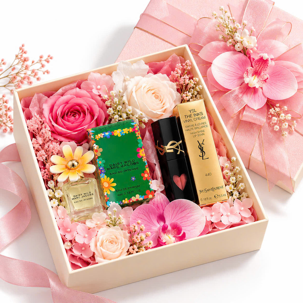 Hộp Quà Son YSL Vinyl Cream 440 & Nước Hoa Marc Jacobs Daisy Wild Eau So Intense 4ml – Quà Tặng 20/10