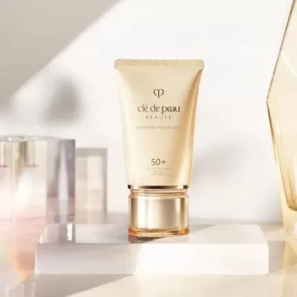 Kem chống nắng Cle de Peau Beaute SPF50+ PA+++ 50ml