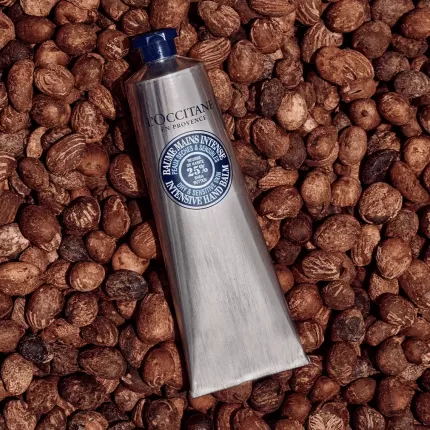 Kem dưỡng da tay Loccitane 25% Bơ Đậu Mỡ Shea Butter Intensive Hand Balm 150ml