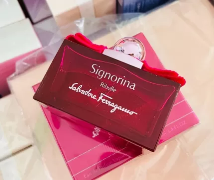 Nước hoa nữ Salvatore Ferragamo Signorina Ribelle EDP 100ML