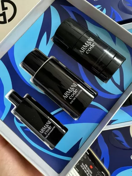 Bộ quà tặng Nước hoa  nam Giorgio Armani Code EDT Gift Set 3 Món